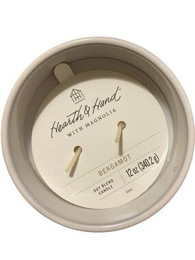 Hearth & Hand Ribbed Ceramic Jar Magnolia Bergamot Soy Candle Double Wick NWT